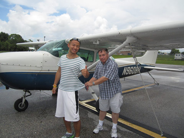 Flight Training in Cessna Skyhawk